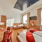 Drei Loewen 3* Dachau