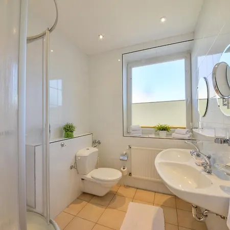 Hotel Drei Loewen 3*